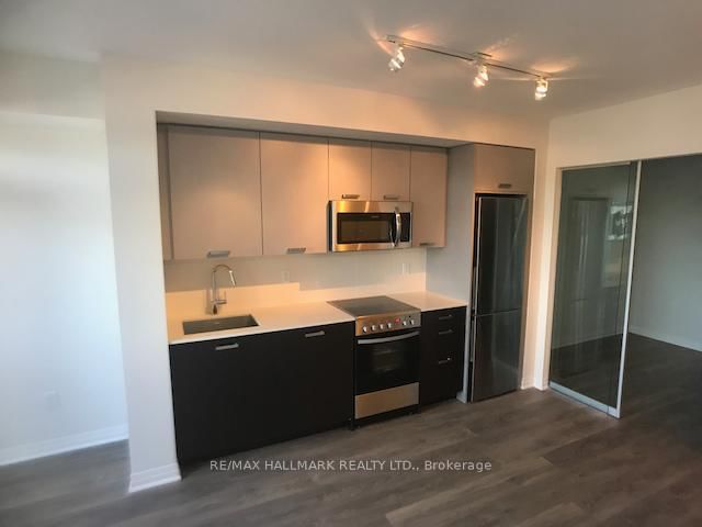 324 - 2301 Danforth Avenue, Toronto 4