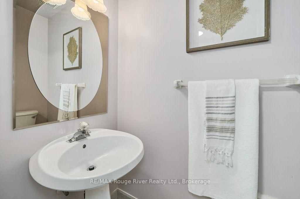 939 Catskill Drive • Oshawa, ON photo 18