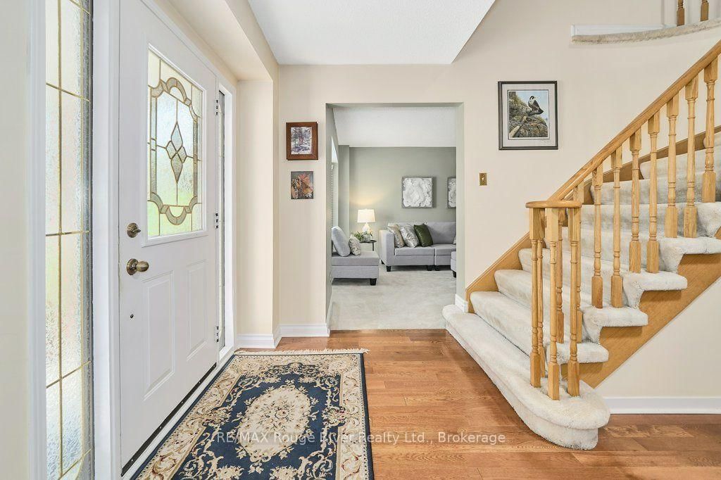 939 Catskill Drive • Oshawa, ON photo 7