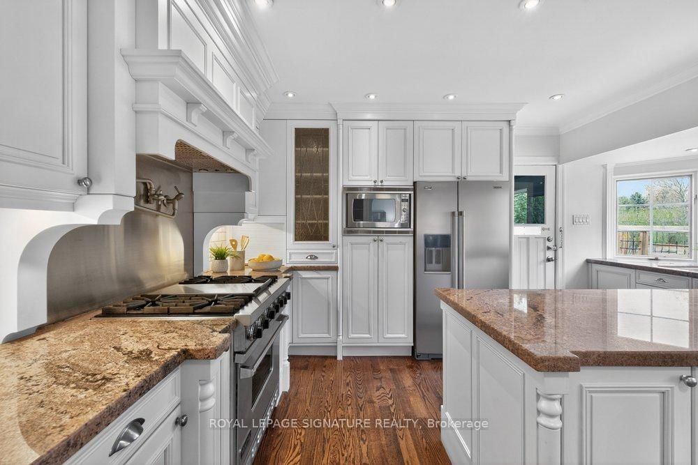 2 Pine Ridge Drive • Toronto, ON photo 13