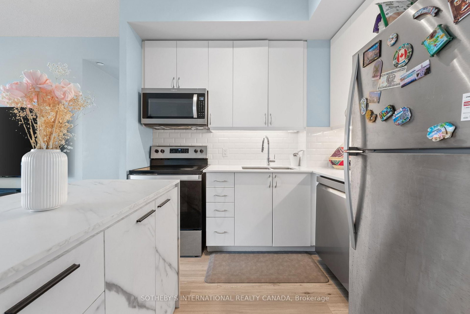 3220 Sheppard Avenue E • #809 • Toronto, ON photo 3