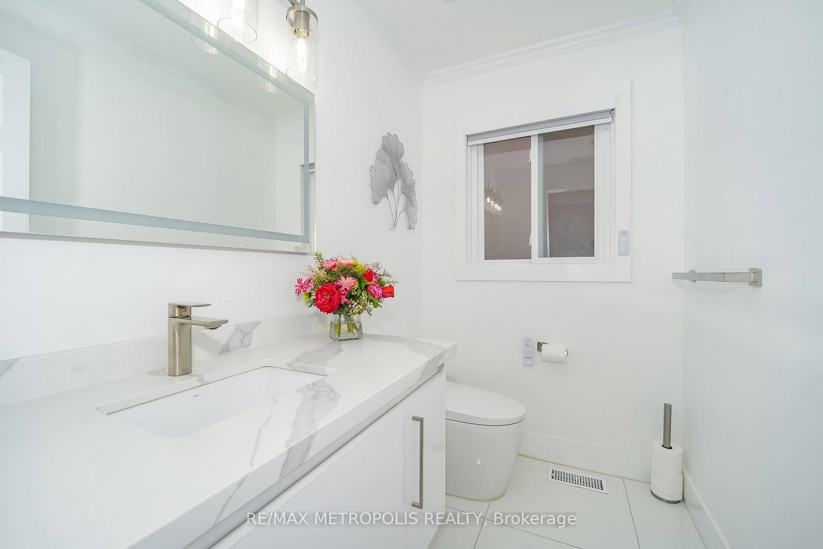 37 Bennett Road • Toronto, ON photo 32