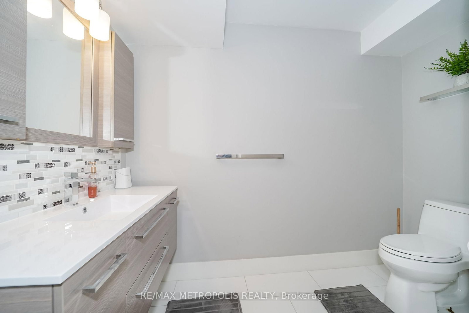 37 Bennett Road • Toronto, ON photo 49