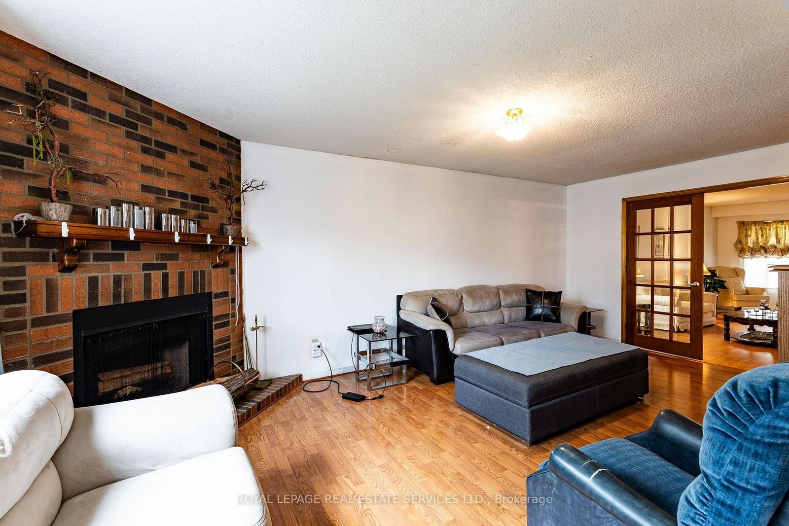 97 Morningview Trail • Toronto, ON photo 6