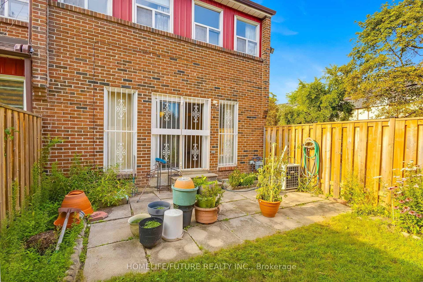 124 Dusay Place • #174 • Toronto, ON photo 25