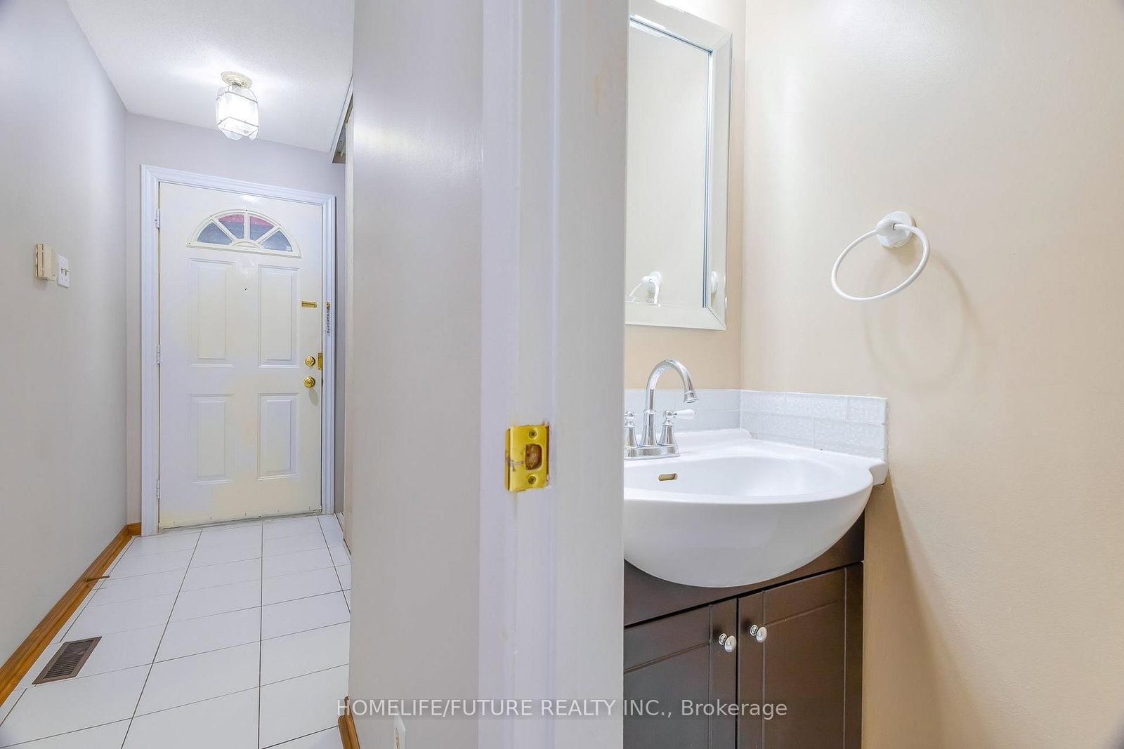 124 Dusay Place • #174 • Toronto, ON photo 9