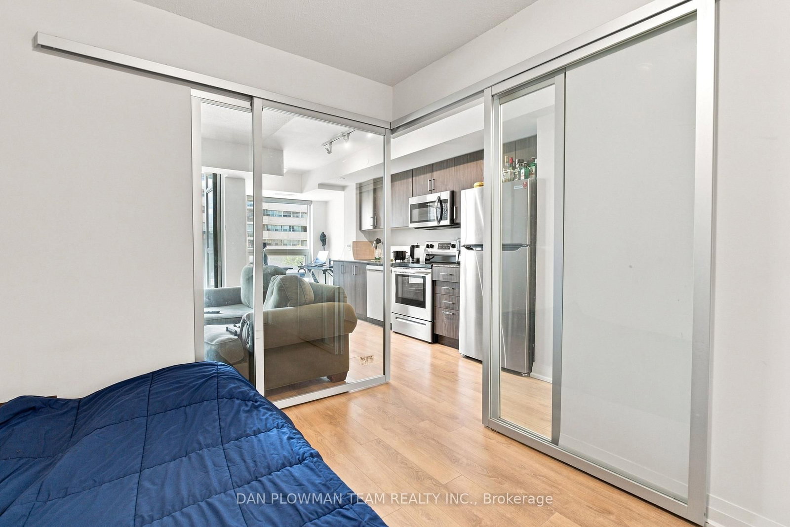 20 Meadowglen Place • #227 • Toronto, ON photo 12