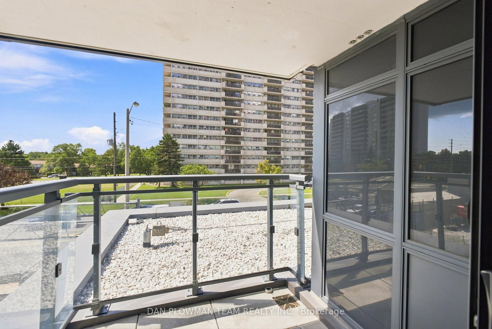 20 Meadowglen Place • #227 • Toronto, ON photo 17