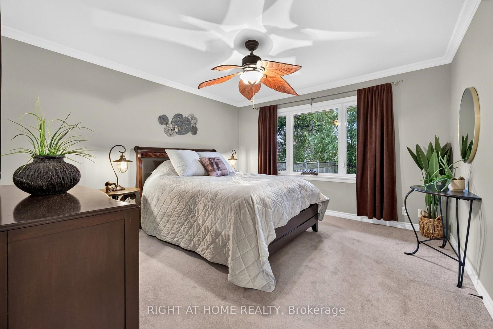 937 Chevrolet Street • Oshawa, ON photo 18