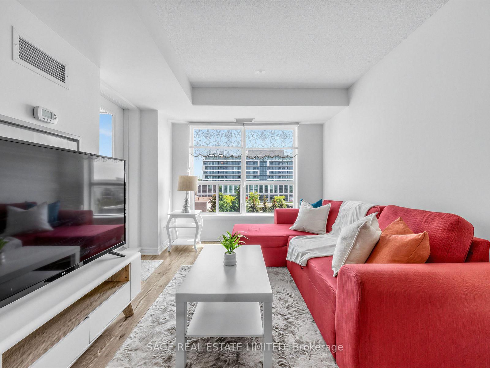 60 Fairfax Crescent • #507 • Toronto, ON photo 10
