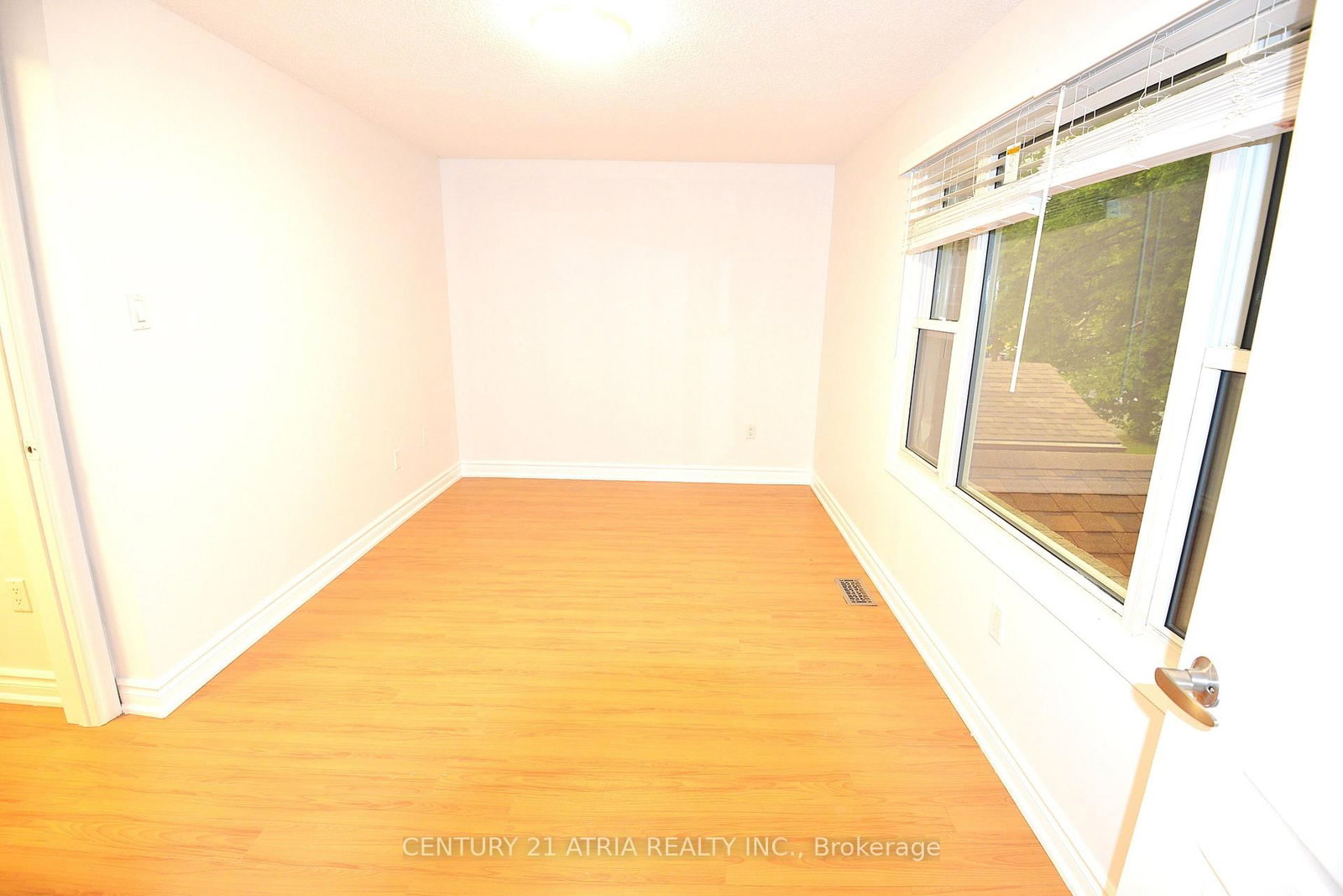 87 Radford Drive • Ajax, ON photo 6