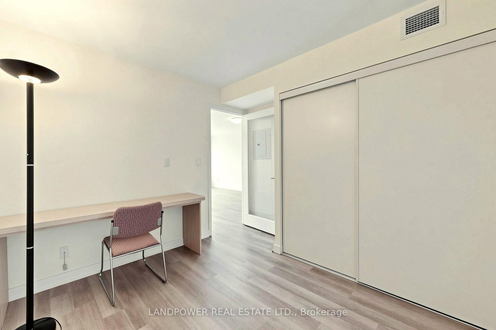 36 Lee Centre Drive • #1801 • Toronto, ON photo 20