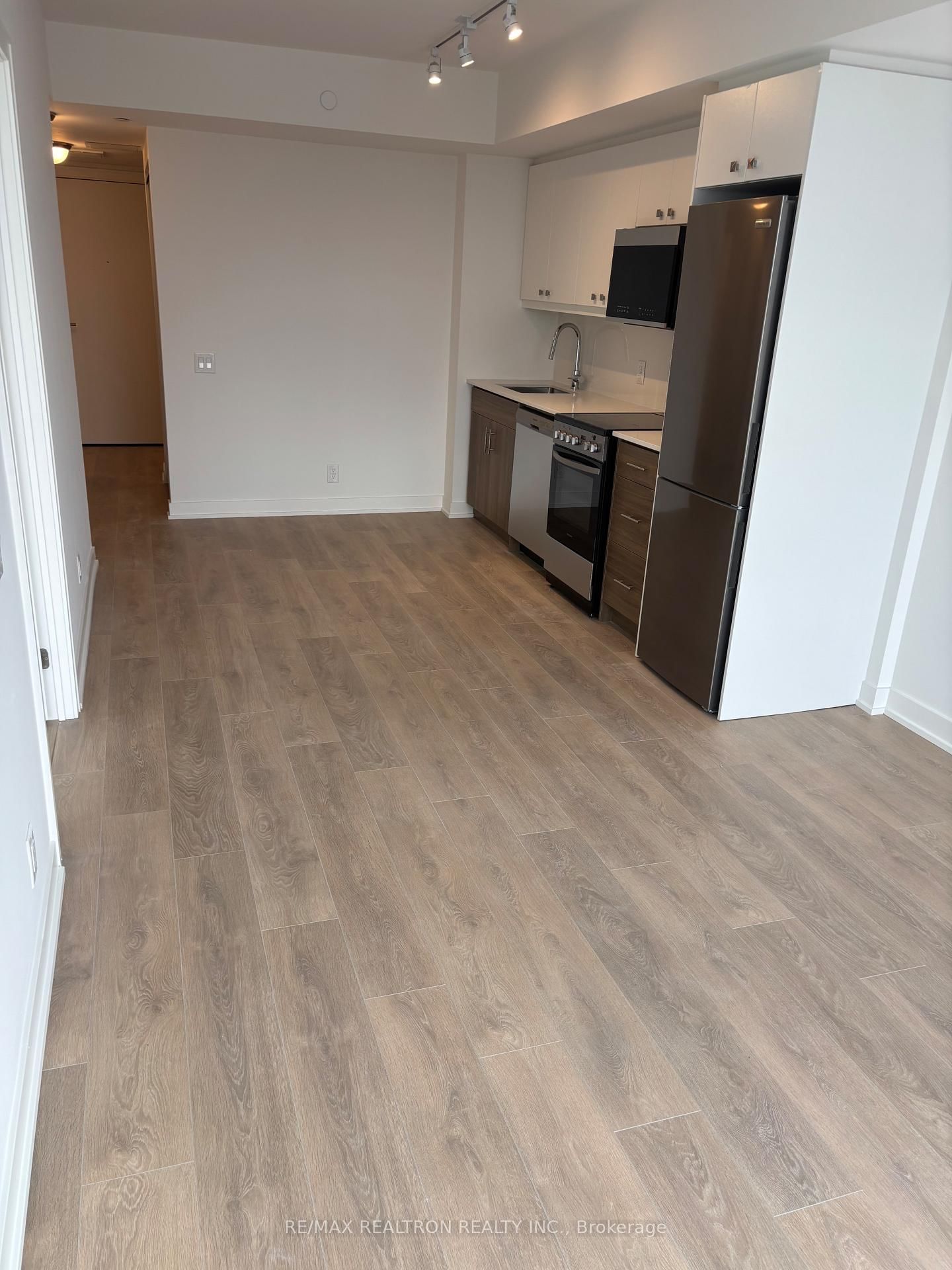 2 Manderley Drive • #904 • Toronto, ON photo 20