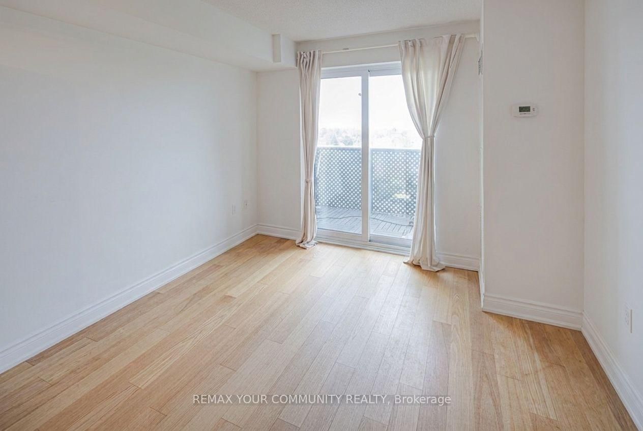1346 Danforth Road E • #909 • Toronto, ON photo 9