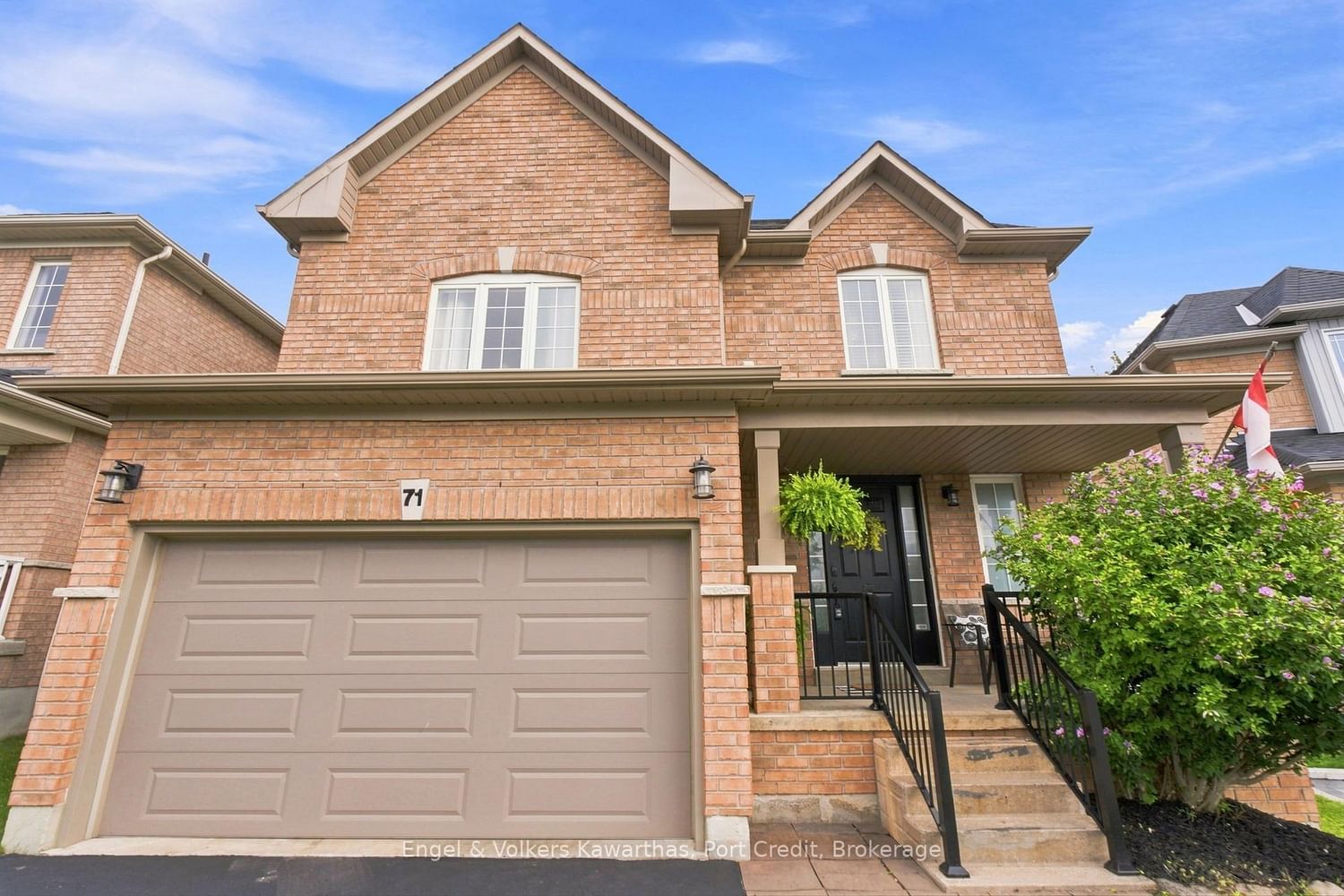71 Beckett Crescent • Clarington, ON photo 2