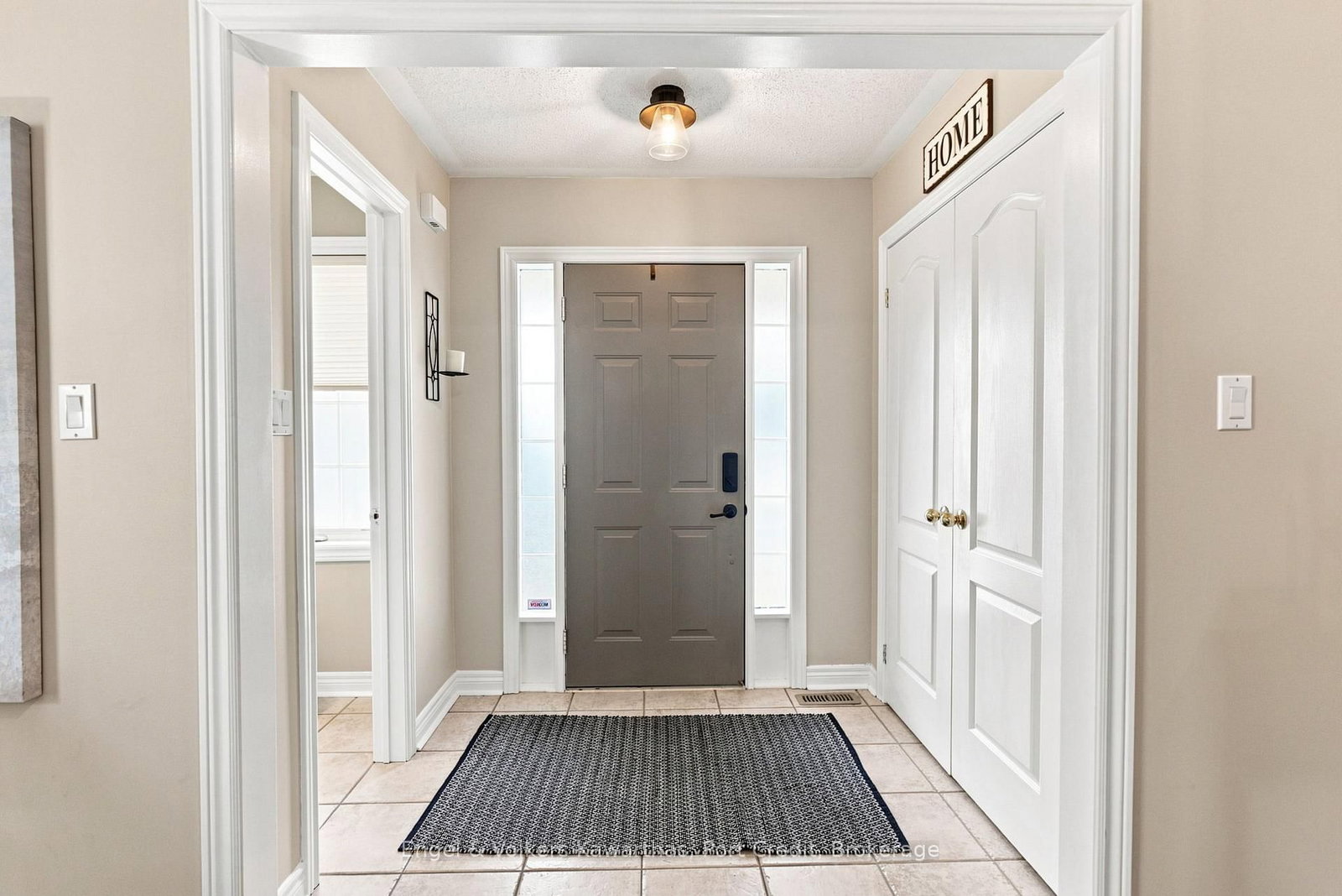 71 Beckett Crescent • Clarington, ON photo 5