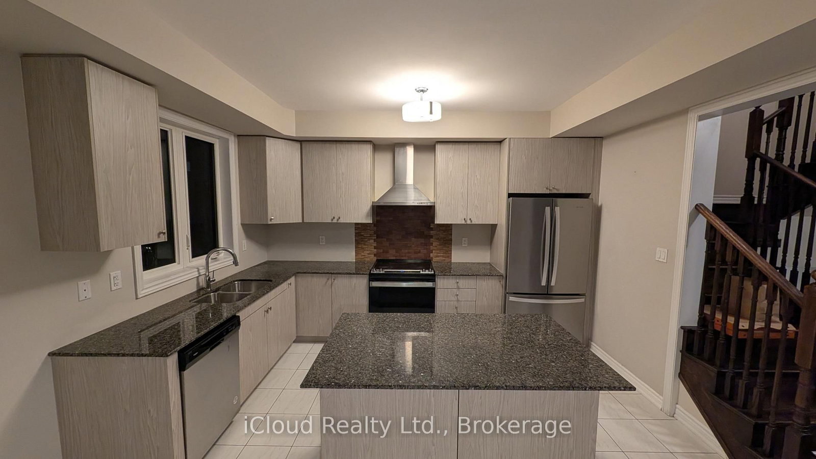 73 Douet Lane • Ajax, ON photo 9