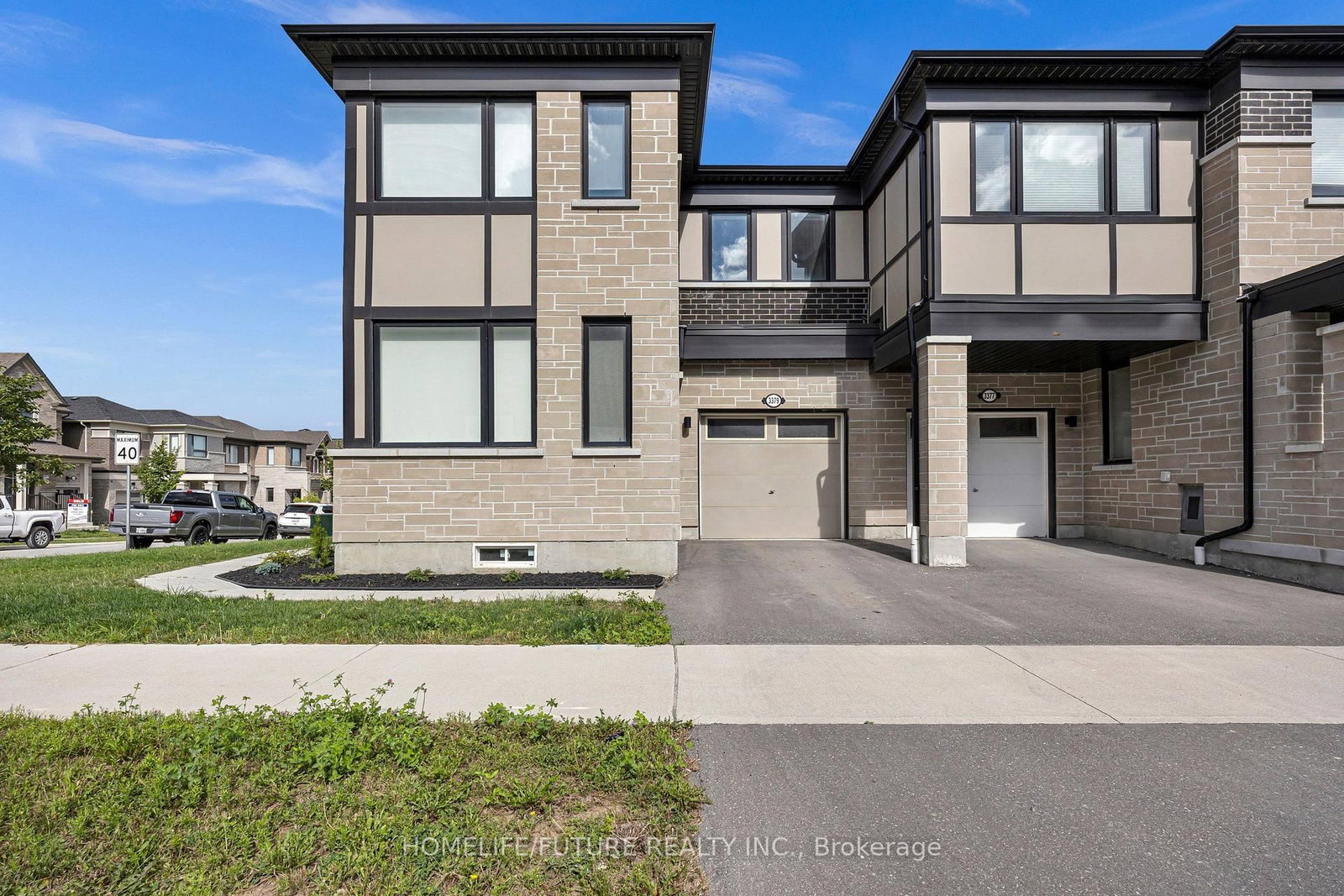 3379 Swordbill Street • Pickering, ON photo 3