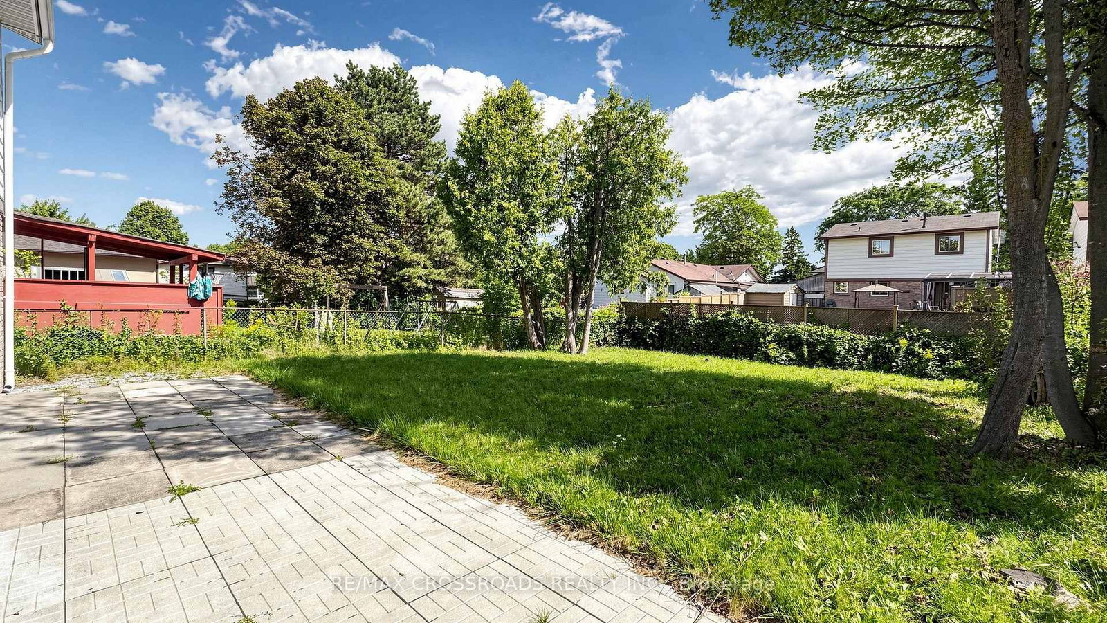 36 United Square • Toronto, ON photo 27