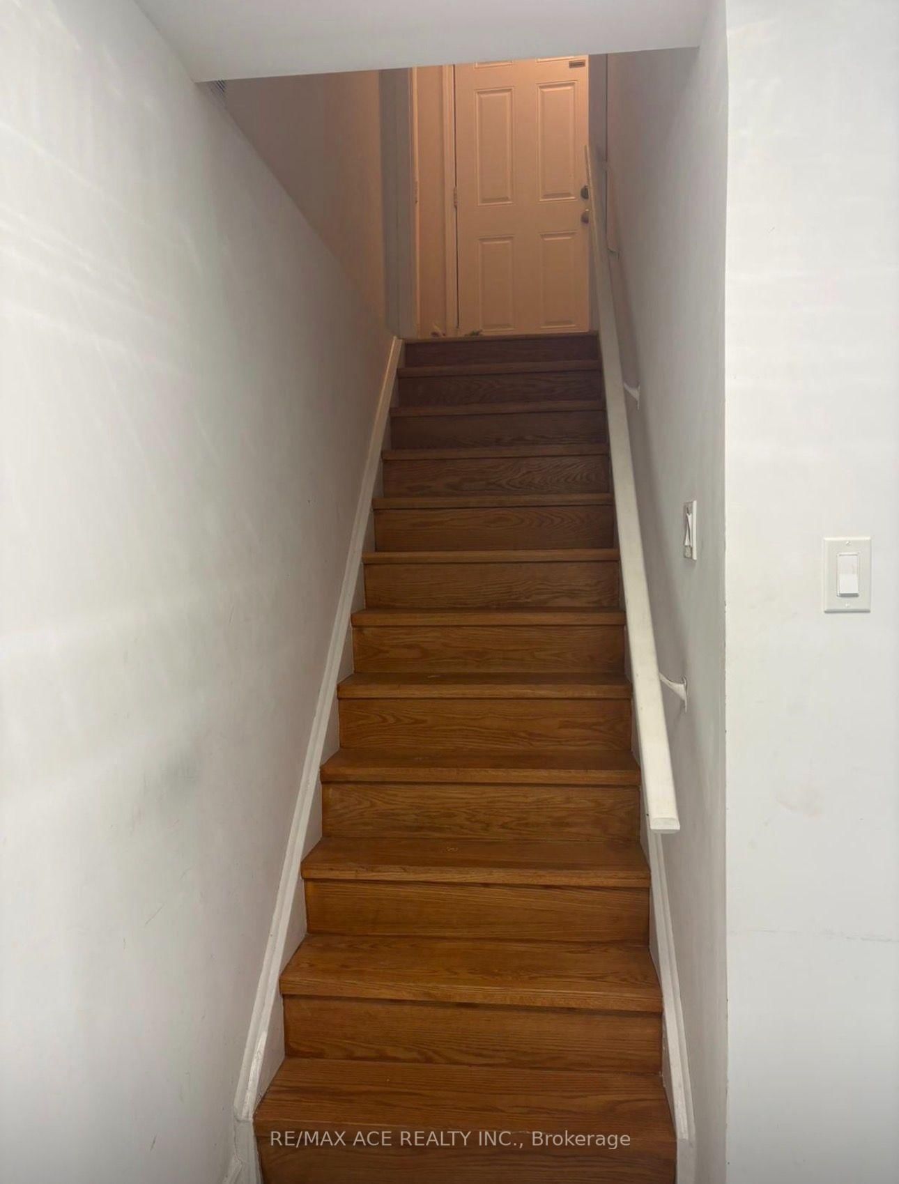 Bsmt - 1851 Parkhurst Crescent, Pickering 3