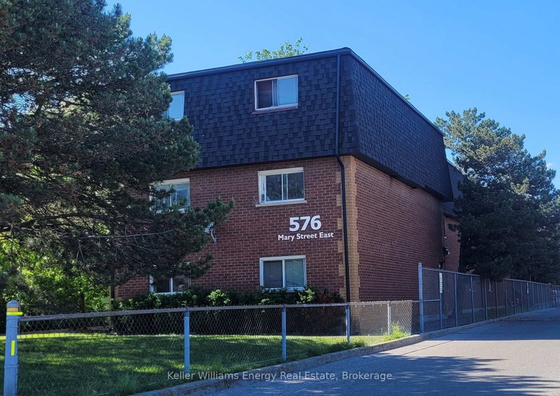 106 - 576 Mary Street E
