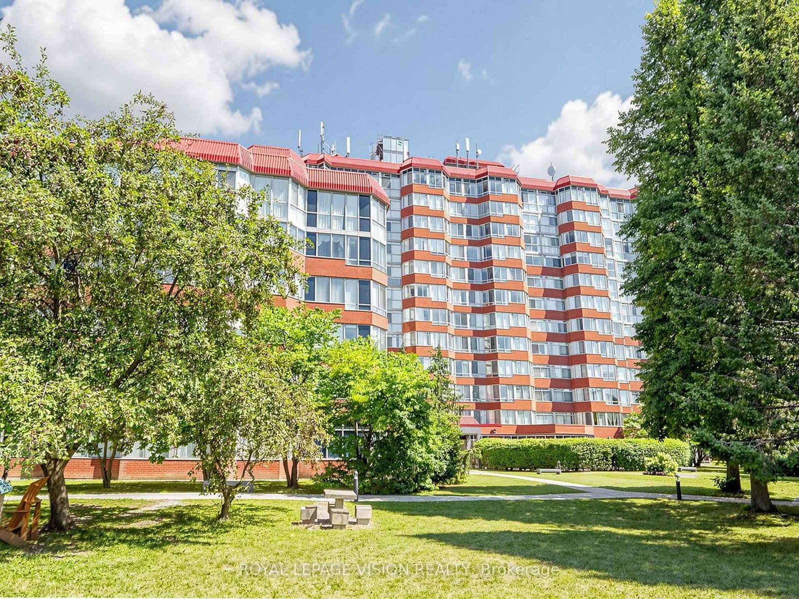 11753 Sheppard Avenue E • #419 • Toronto, ON photo 3