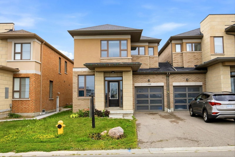 142 Vanier Street