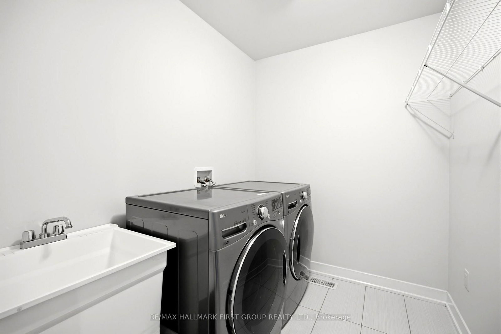 142 Vanier Street • Whitby, ON photo 36