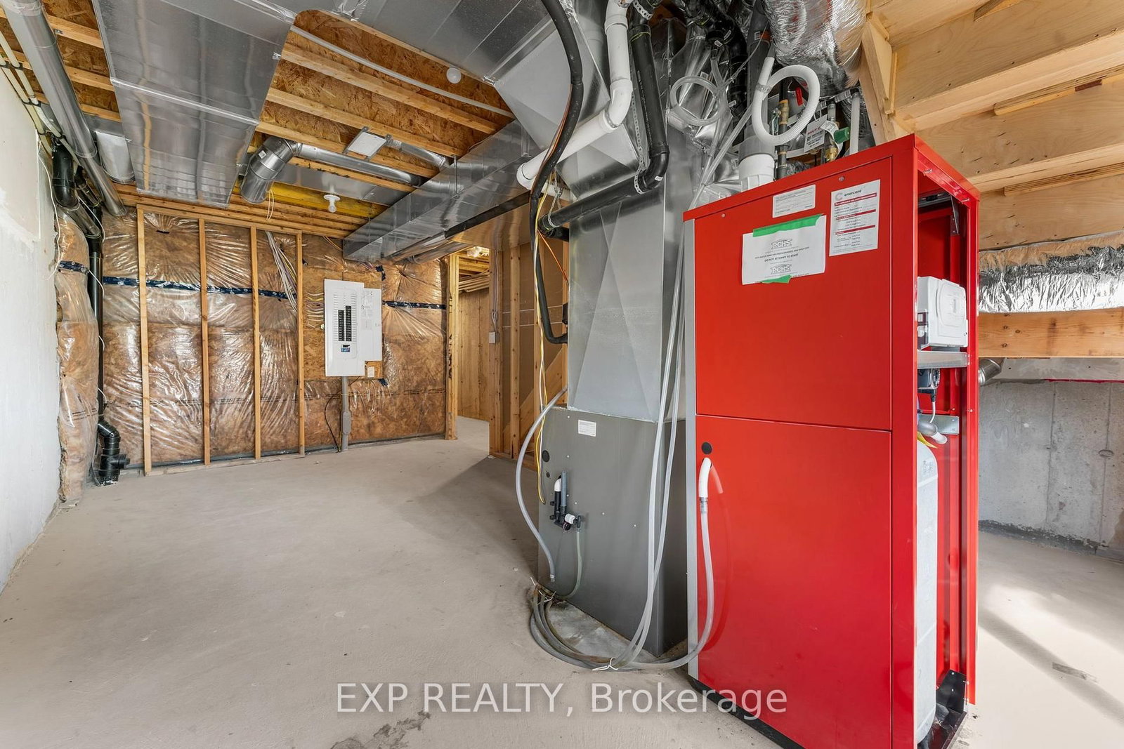 388 Okanagan Path • Oshawa, ON photo 24