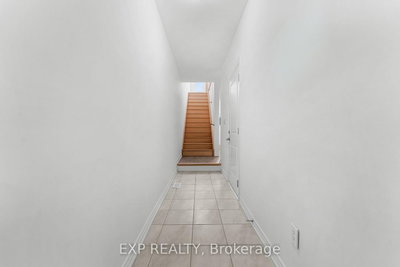 388 Okanagan Path • Oshawa, ON photo 4