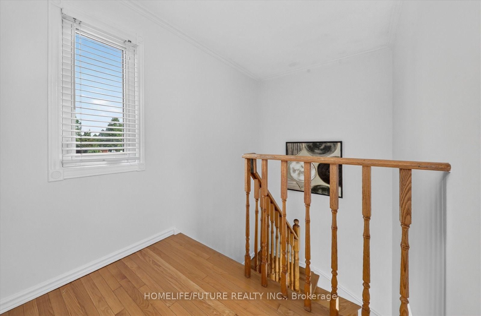 32 Marshall Crescent • Ajax, ON photo 19