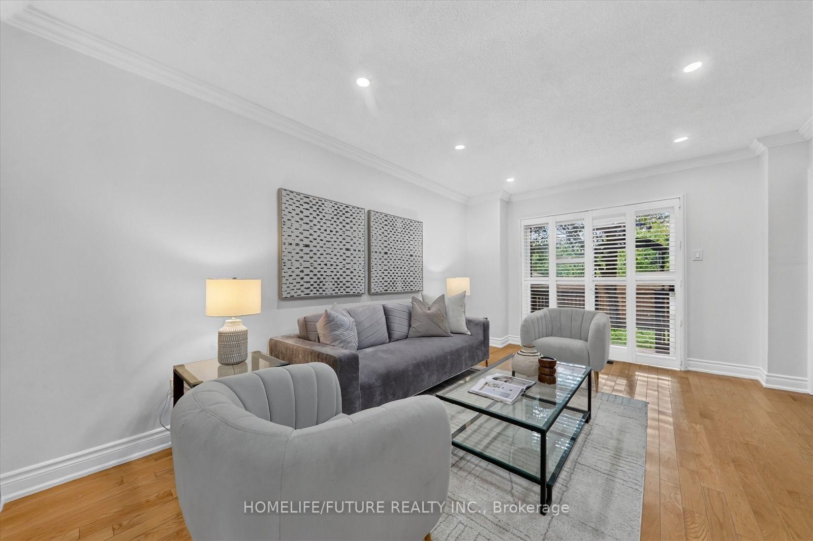 32 Marshall Crescent • Ajax, ON photo 7
