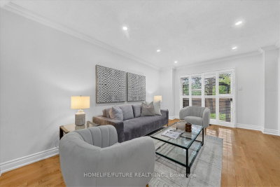 32 Marshall Crescent • Ajax, ON photo 7