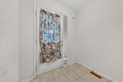 435 Middlefield Road • #17 • Toronto, ON photo 5