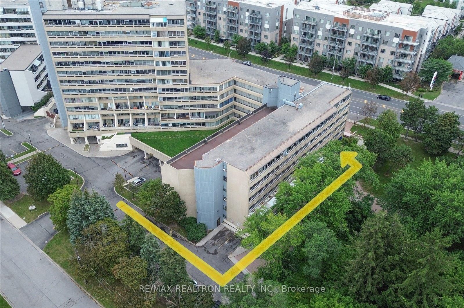 5580 Sheppard Avenue E • #113 • Toronto, ON photo 4