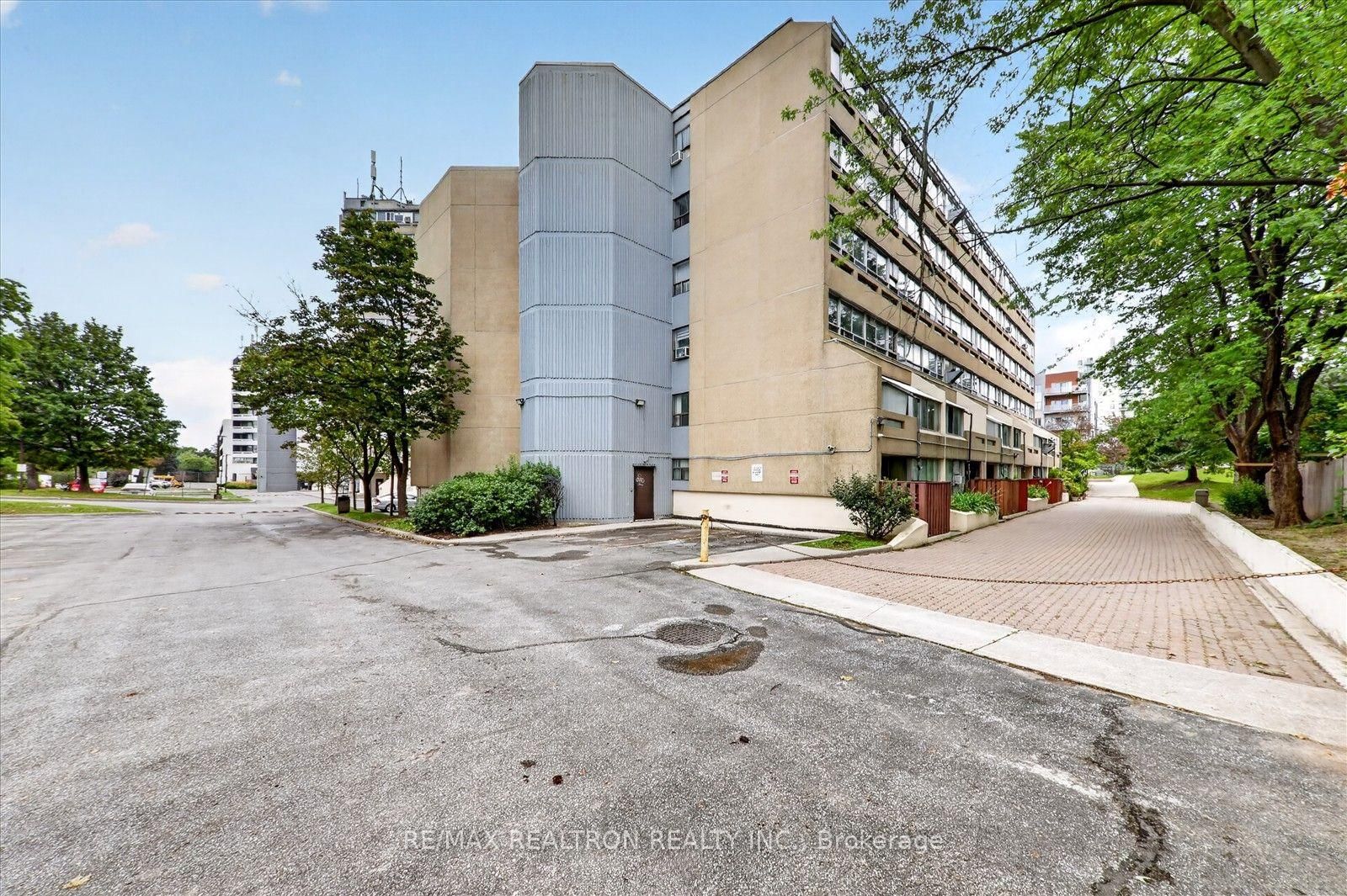 5580 Sheppard Avenue E • #113 • Toronto, ON photo 5