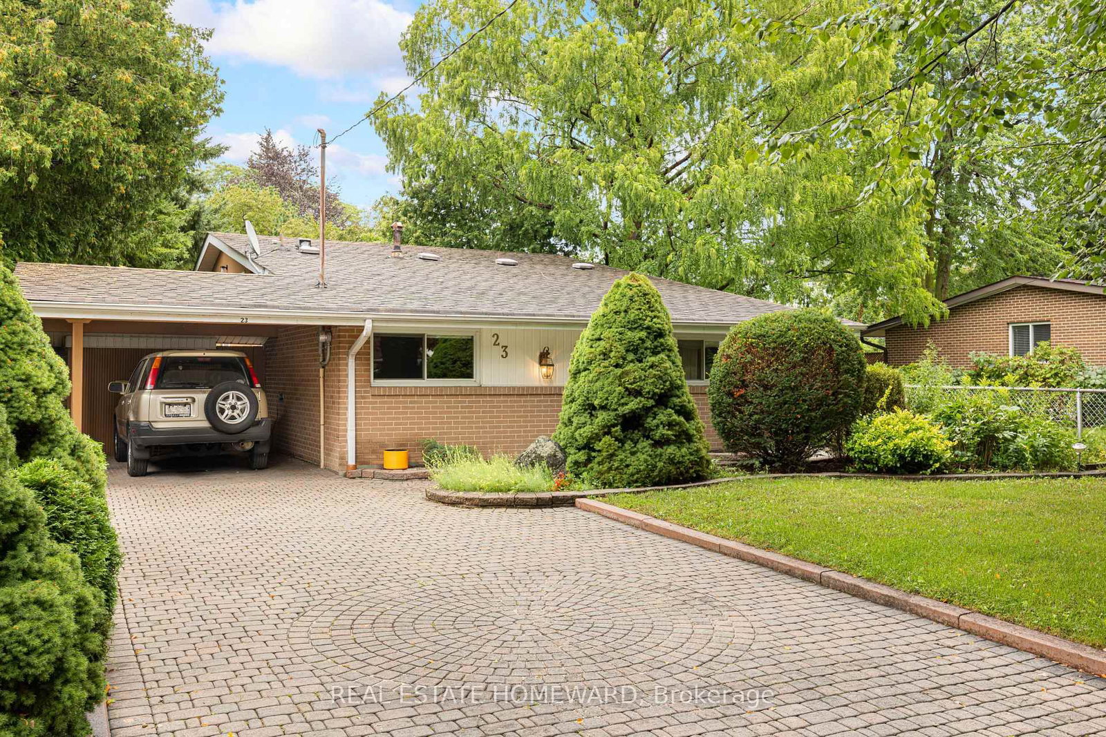 23 Norbury Crescent, Toronto, ON, photo 2
