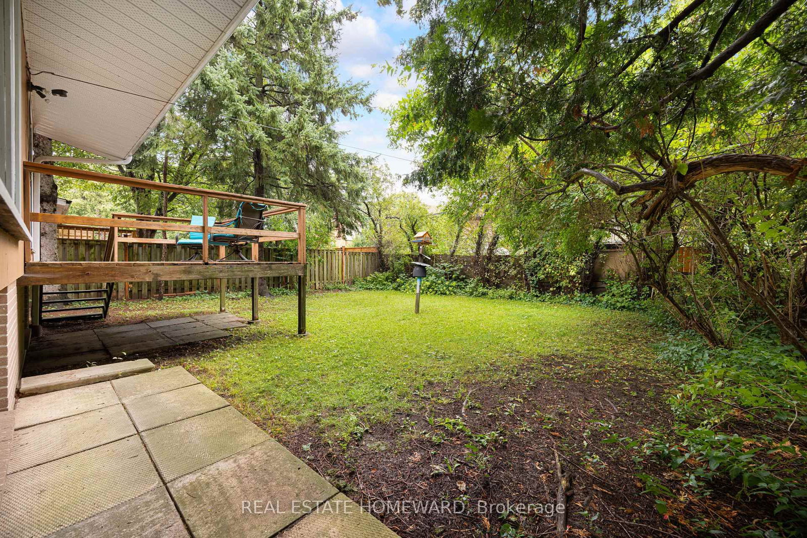 23 Norbury Crescent • Toronto, ON photo 29