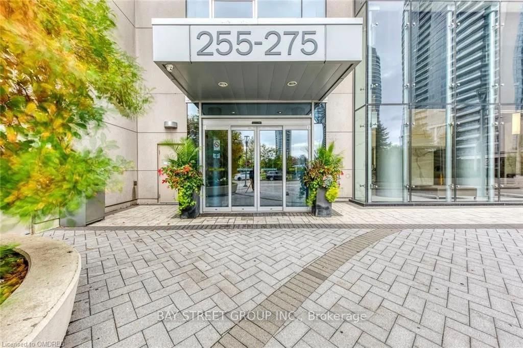 2123 - 275 Village Green Square, Toronto 2