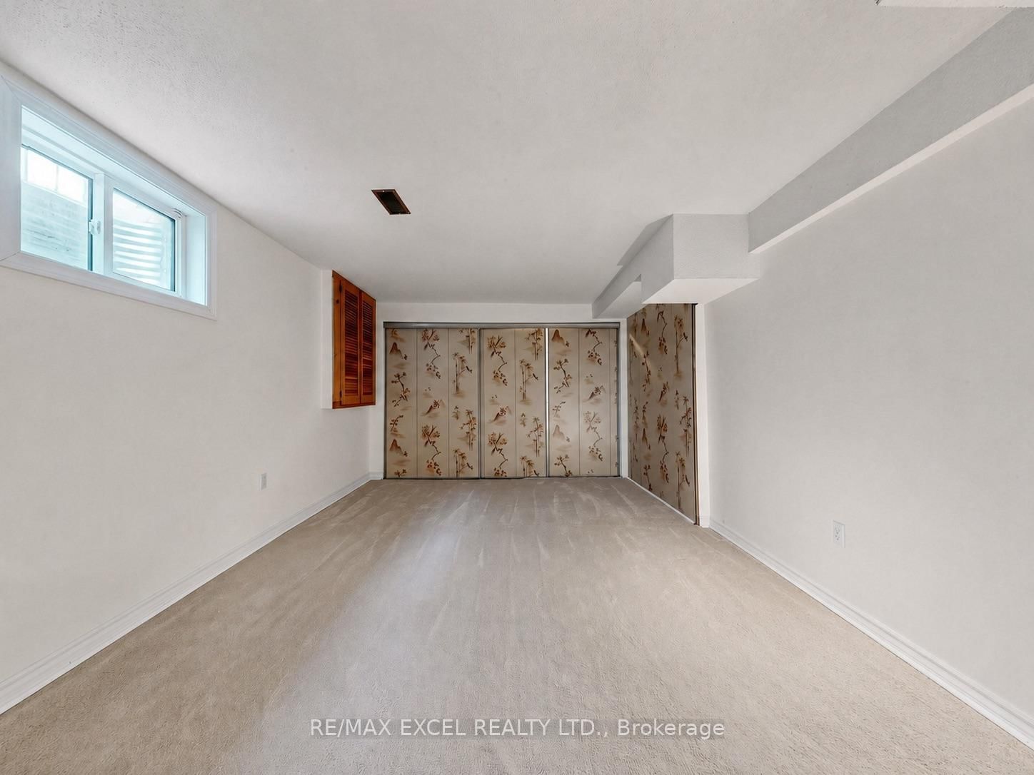 3 Lovekin Grove • Toronto, ON photo 47