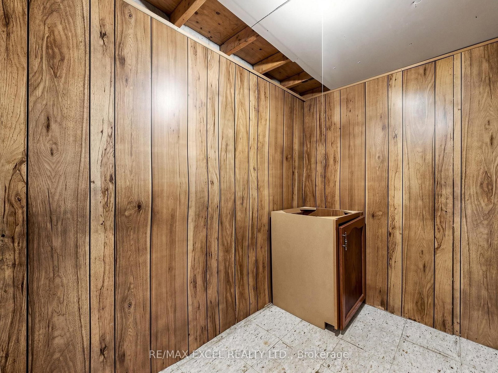 3 Lovekin Grove • Toronto, ON photo 48