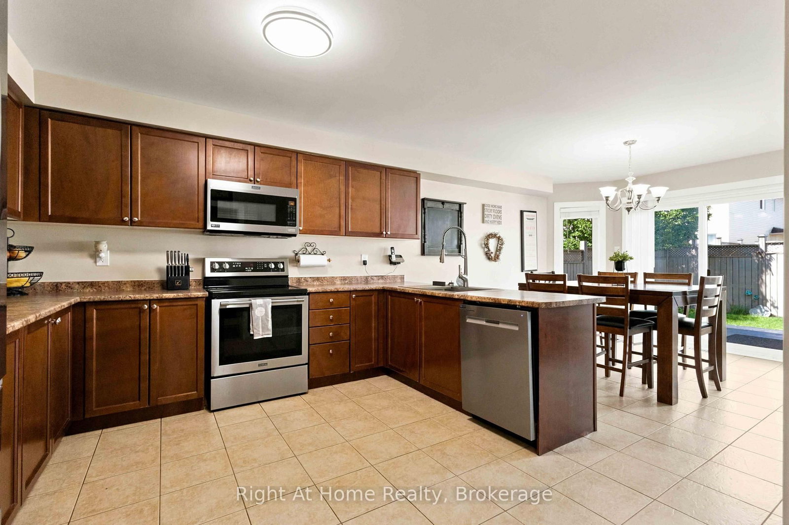 149 Dadson Drive • Clarington, ON photo 10