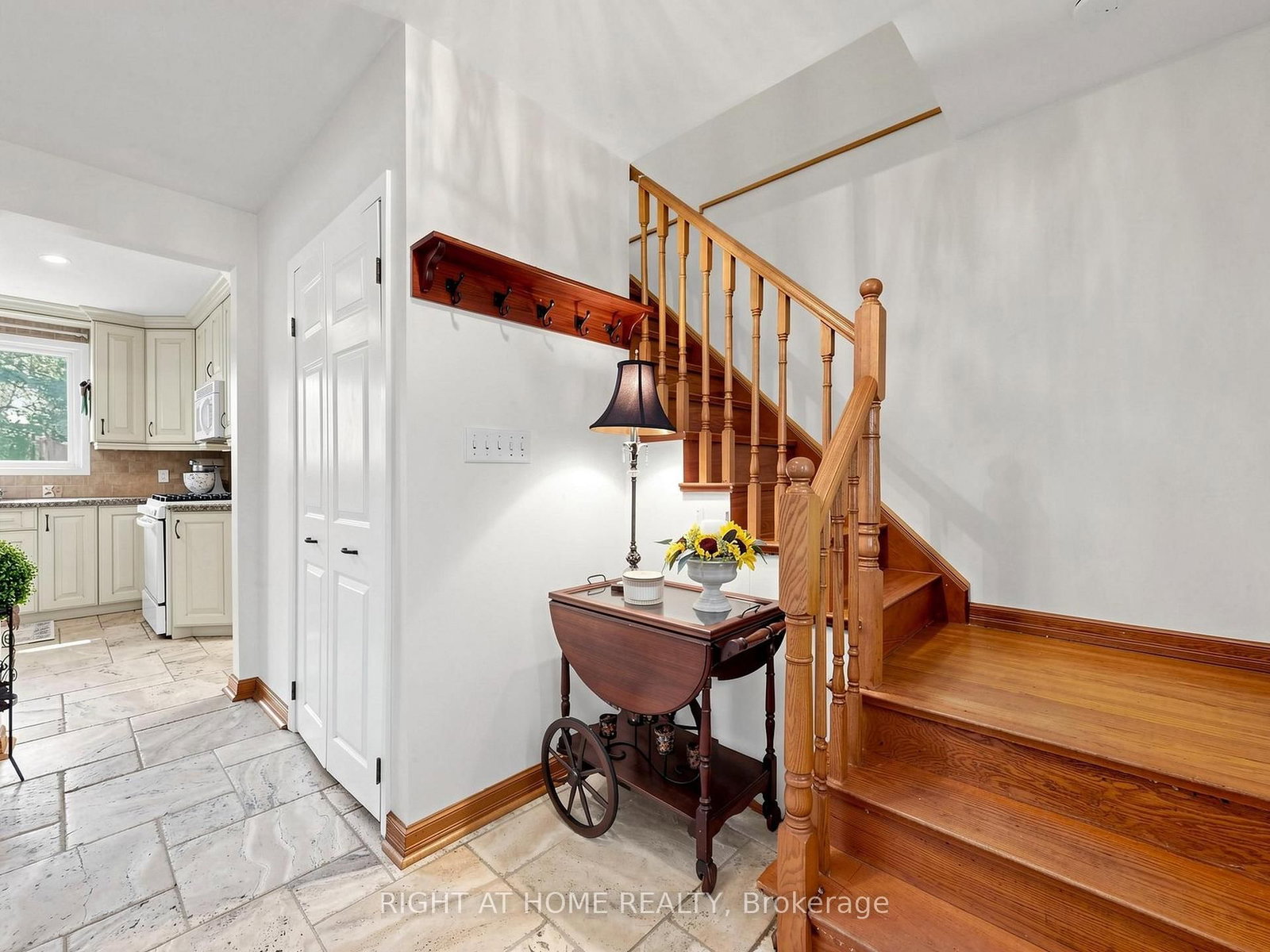 479 Bernhard Crescent • Oshawa, ON photo 16