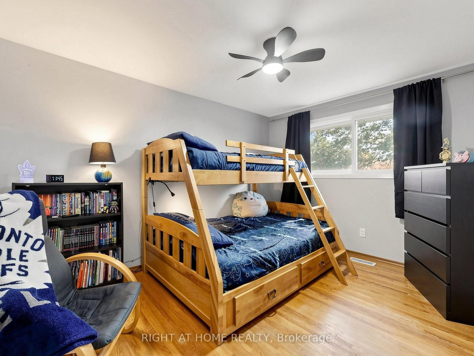 479 Bernhard Crescent • Oshawa, ON photo 19
