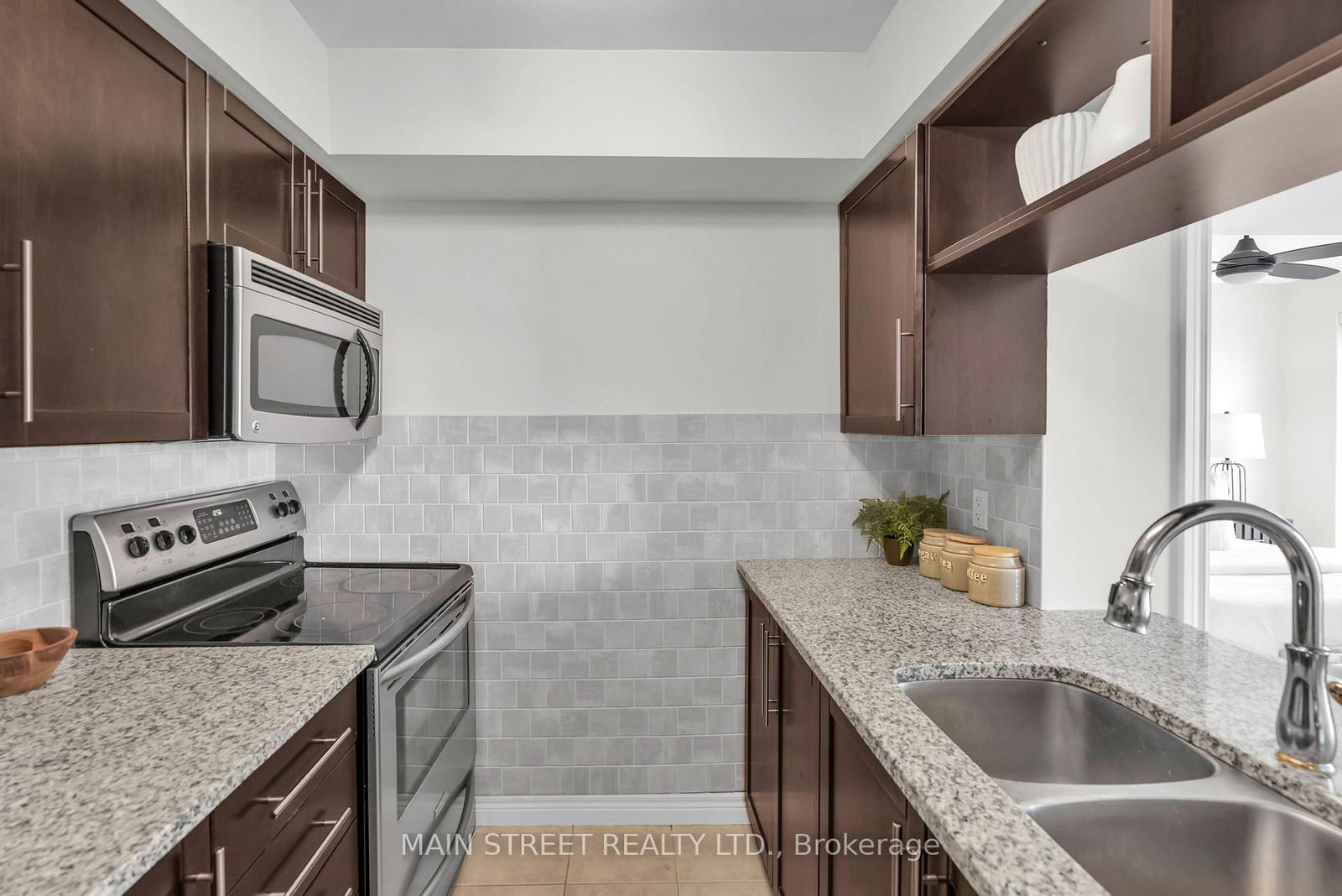 70 Town Centre Court • #3303 • Toronto, ON photo 11
