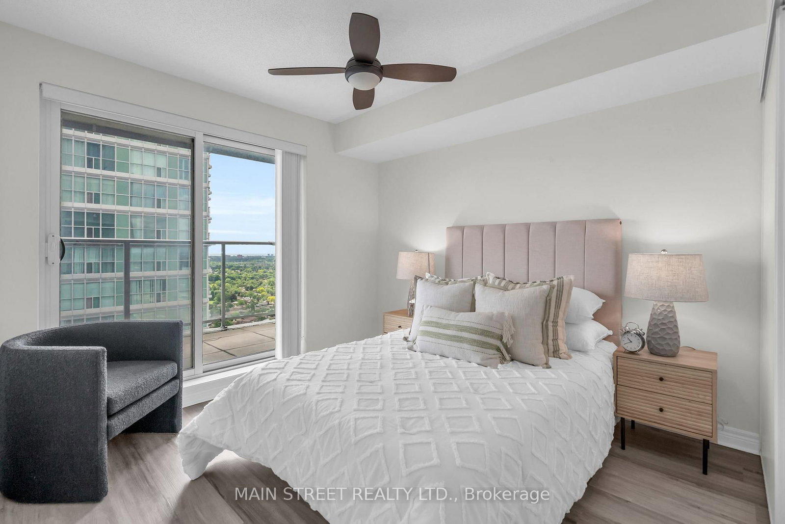 70 Town Centre Court • #3303 • Toronto, ON photo 17