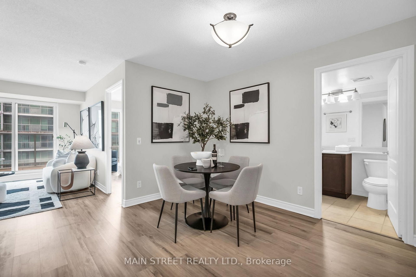 70 Town Centre Court • #3303 • Toronto, ON photo 6