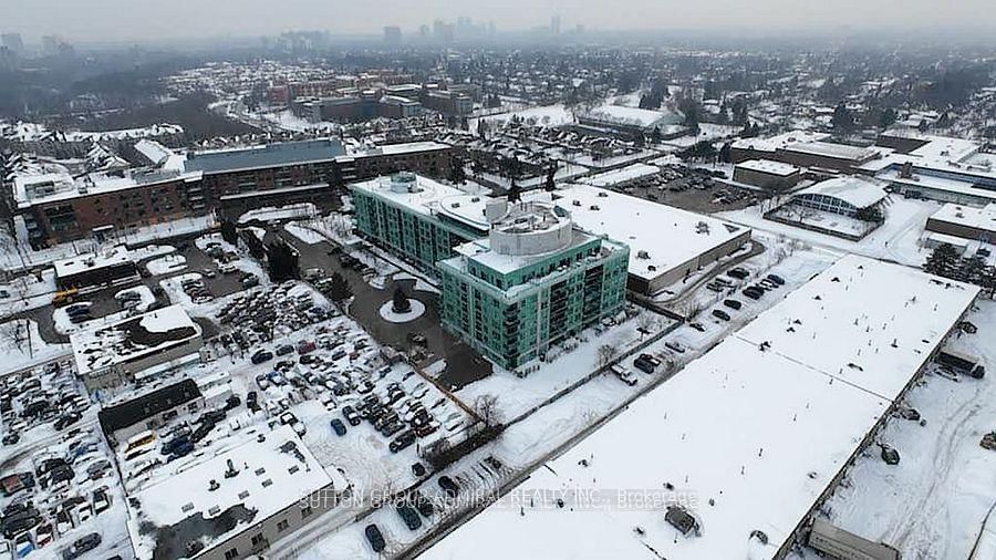 60 Fairfax Crescent • #409 • Toronto, ON photo 23