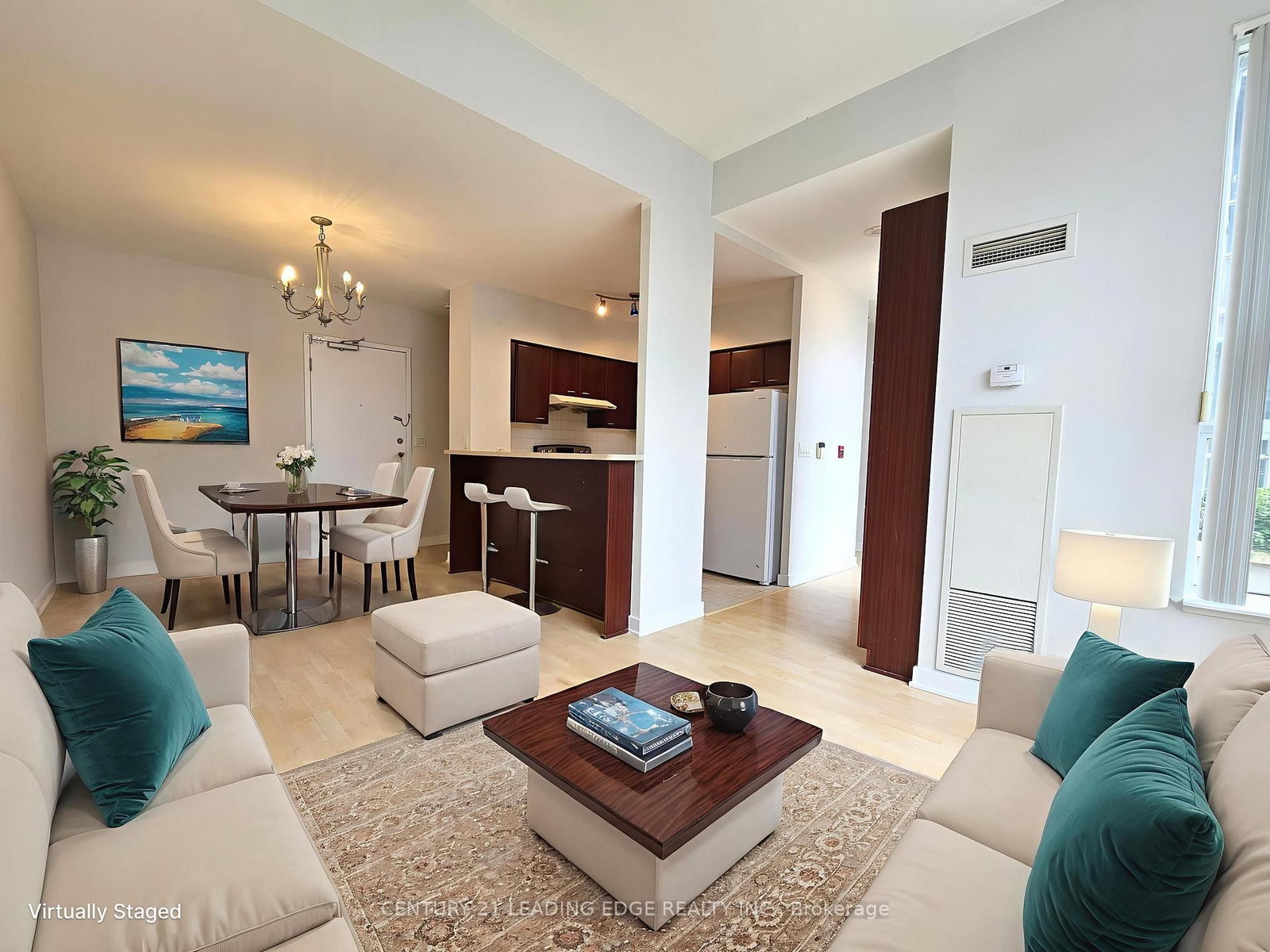 TH120-38 Lee Centre Dr, Toronto, view 11