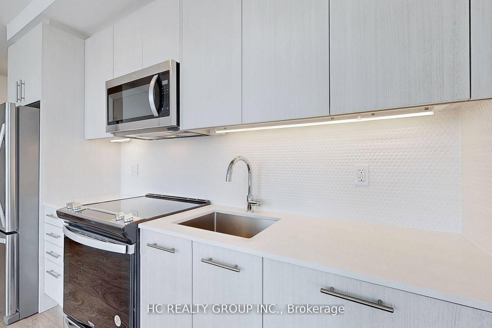 286 Main Street • #PH07 • Toronto, ON photo 10